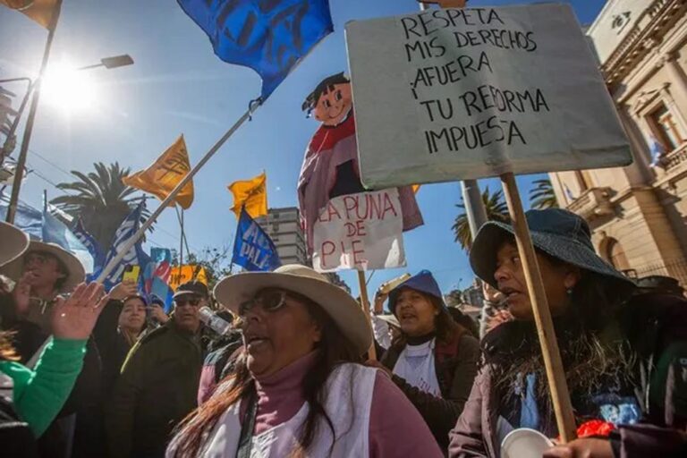 Colectivo feminista de la REDH «Libertadoras», hace llegar su apoyo incondicional al pueblo de Jujuy